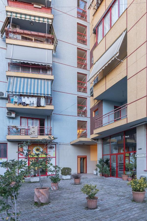 Exclusive 2 Bedrooms Apartment Τίρανα Εξωτερικό φωτογραφία