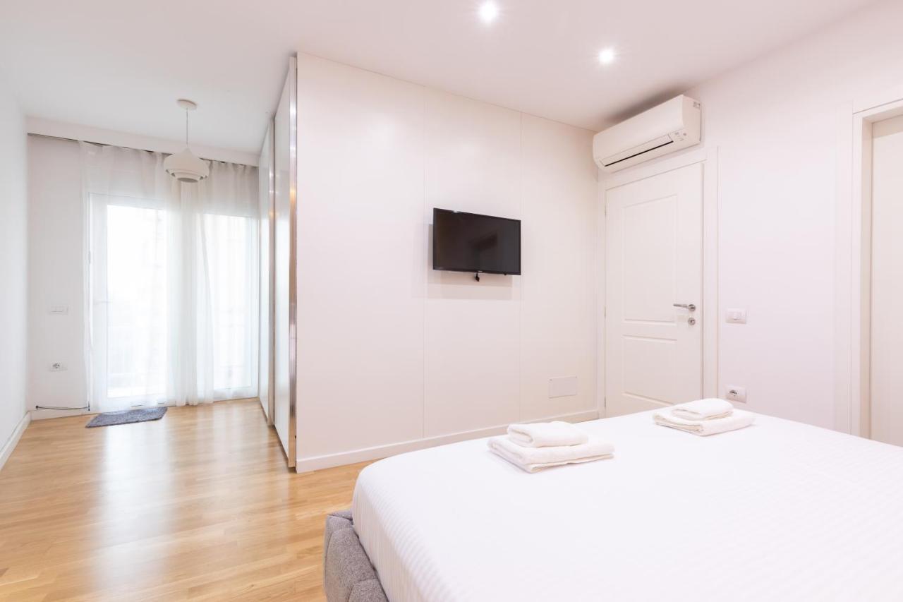 Exclusive 2 Bedrooms Apartment Τίρανα Εξωτερικό φωτογραφία